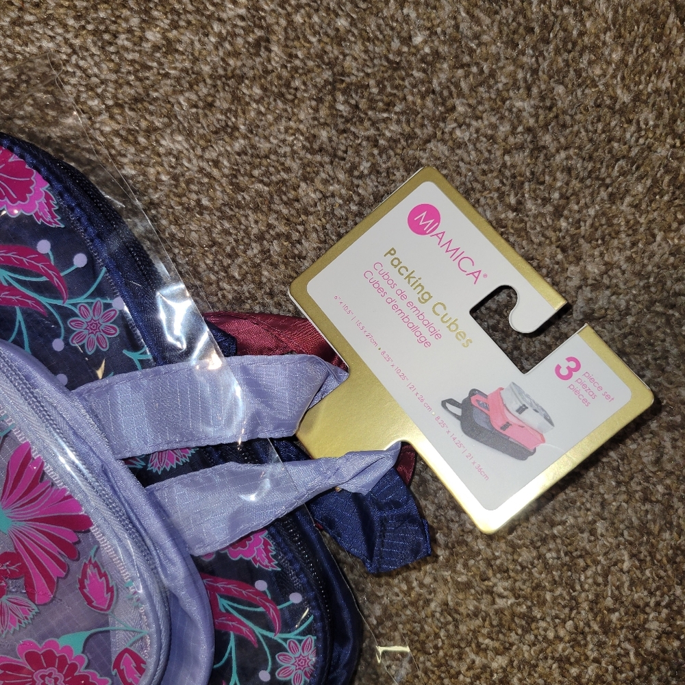 Firm! MIAMICA 3-Piece Packing Cubes, Magenta Floral Design - Picture 4 of 6